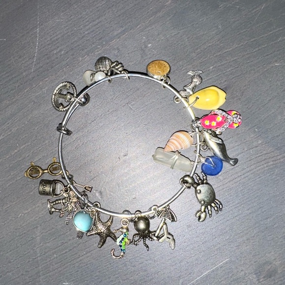Sea Themed Charm bangle - Picture 1 of 7